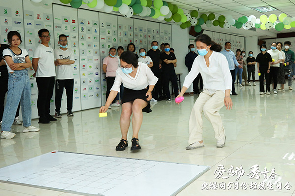 運(yùn)動(dòng)解壓,躁動(dòng)到底!火爆網(wǎng)“愛(ài)運(yùn)動(dòng) 秀青春”5月運(yùn)動(dòng)生日會(huì)圓滿舉辦 運(yùn)動(dòng)解壓,躁動(dòng)到底!火爆網(wǎng)“愛(ài)運(yùn)動(dòng) 秀青春”5月運(yùn)動(dòng)生日會(huì)圓滿舉辦